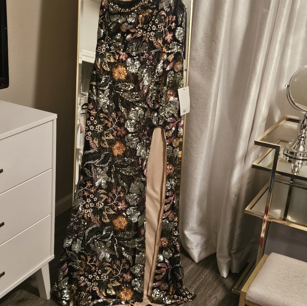 Mac Duggal Green and Black One Shoulder Embellished Gown with Slit for Prom - Picture 3 of 9